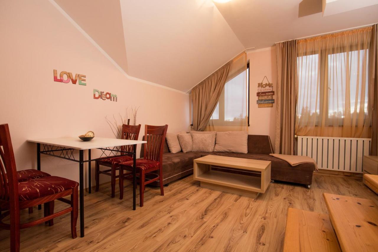 Borovets Gardens Aparthotel Rental Bagian luar foto
