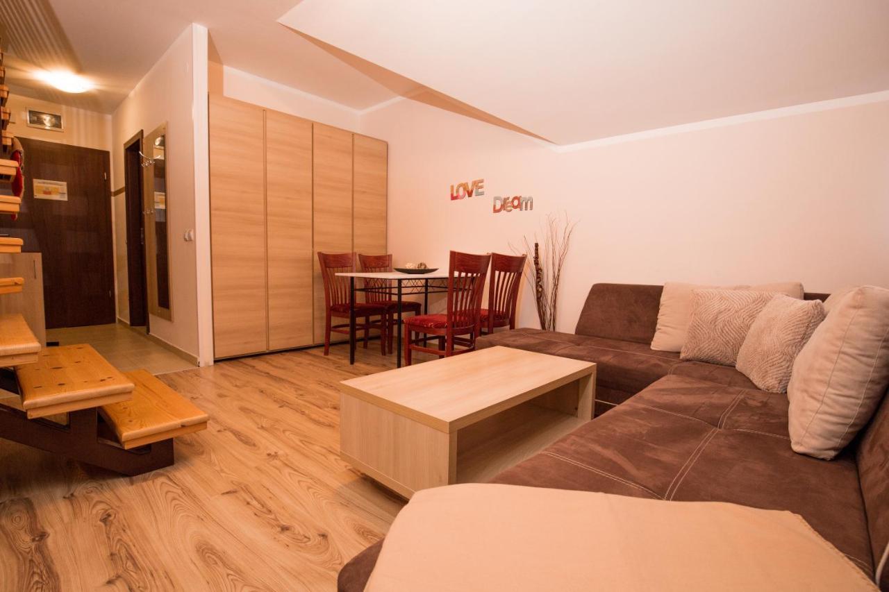 Borovets Gardens Aparthotel Rental Bagian luar foto